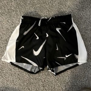 NWT! Girls Nike Dri-Fit Running Shorts, Sz M
